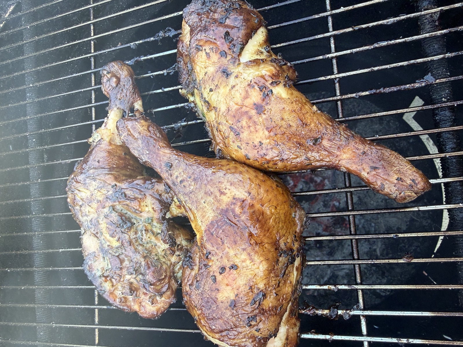 Poulet boucané entier